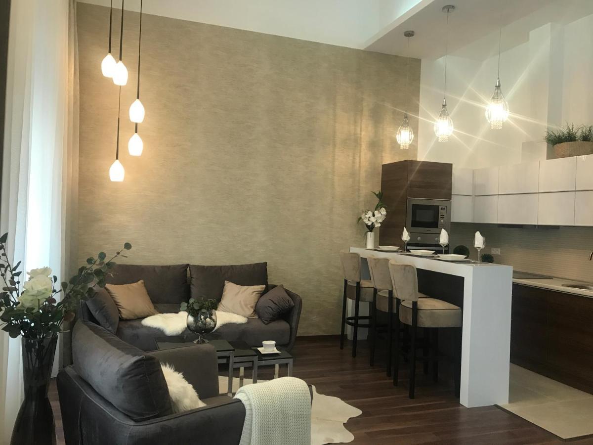 Cozy App Heart Budapest Esterno foto
