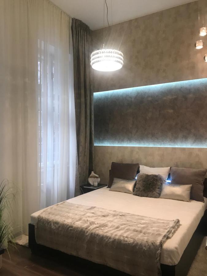 Cozy App Heart Budapest Esterno foto
